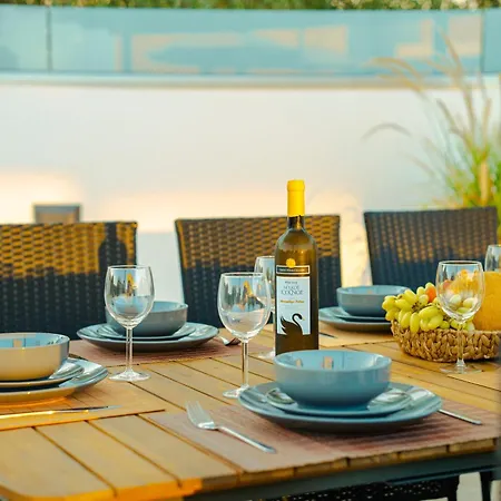 Seaview Volter Villa